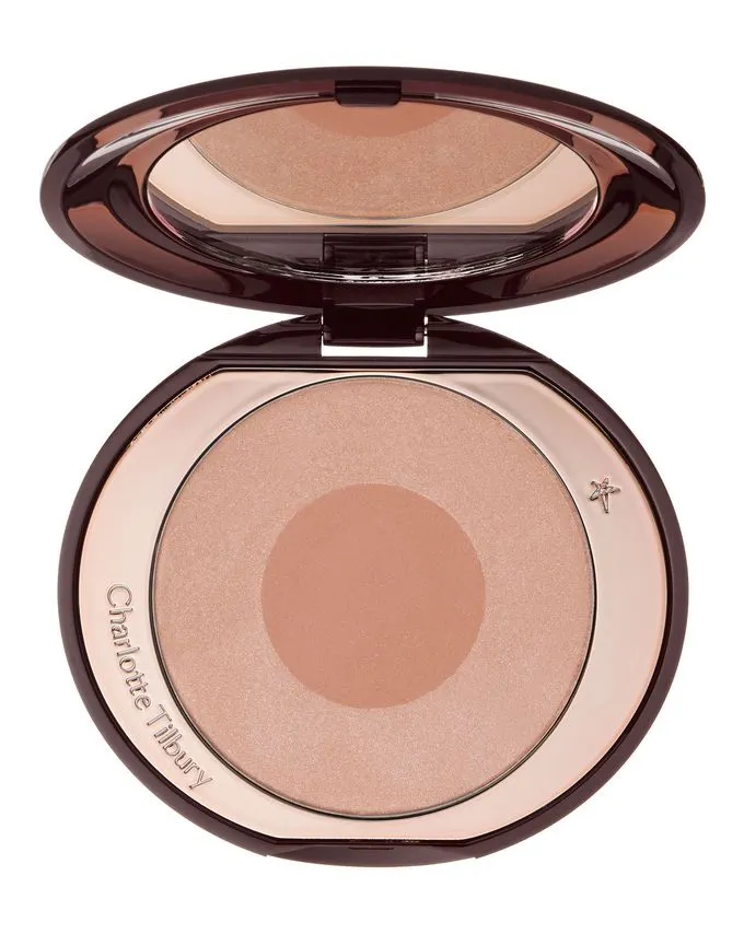 Charlotte Tilbury Cheek to Chic Blush