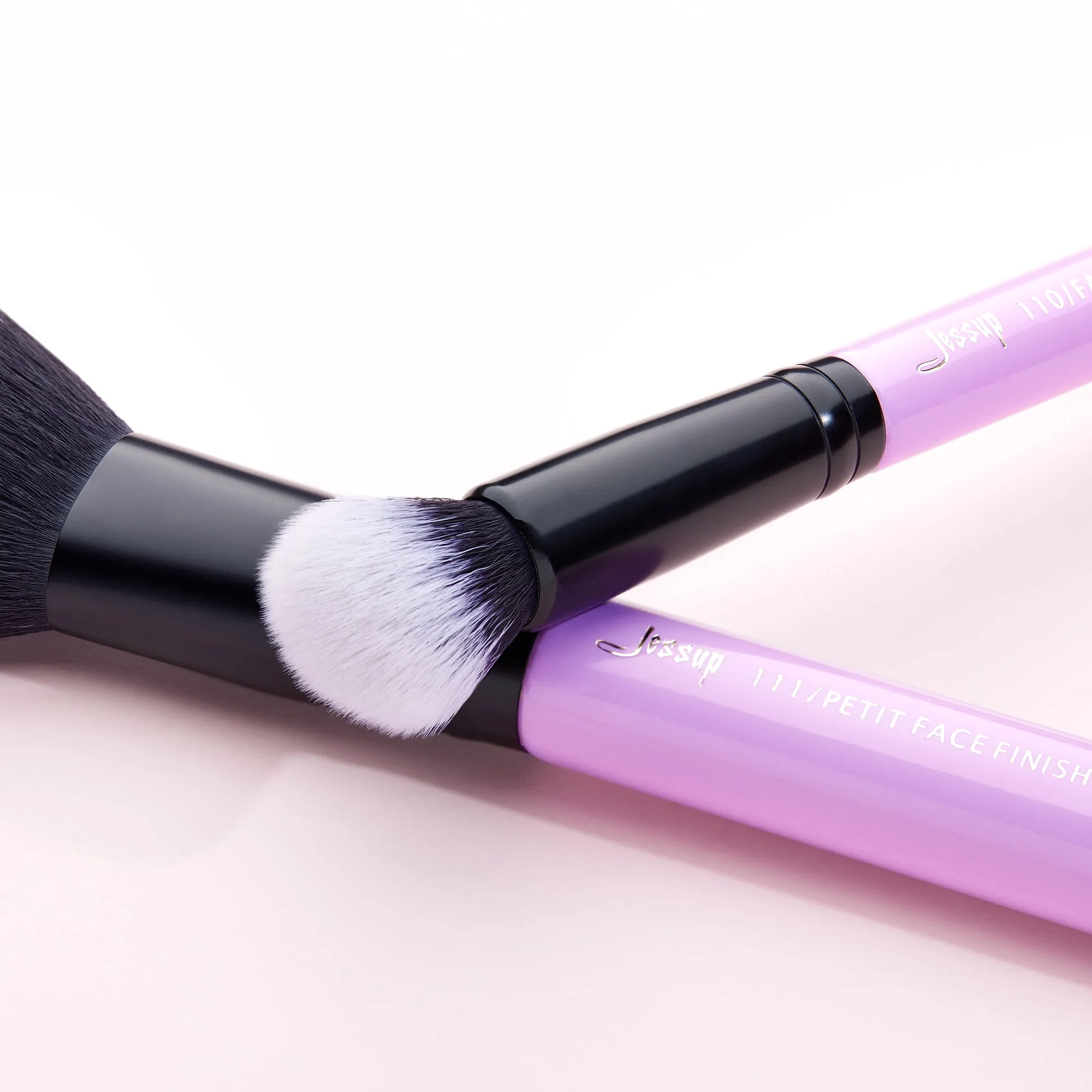 Gift Set Pansy Purple 9Pcs Essential Makeup Brush Set with Storage Bag T320