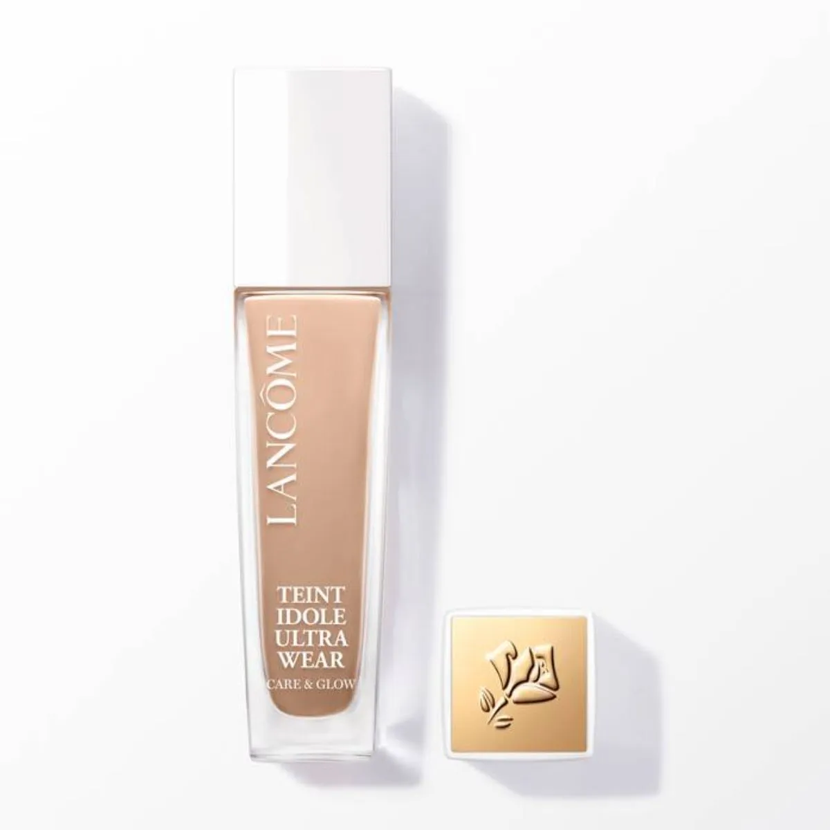 Lancôme Teint Idôle Ultra Wear Care and Glow Foundation