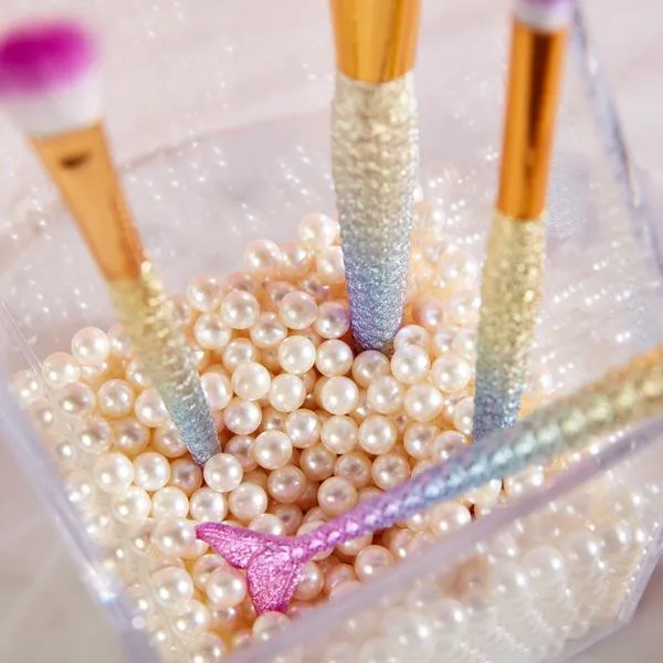Makeup Brush Display with Pearls