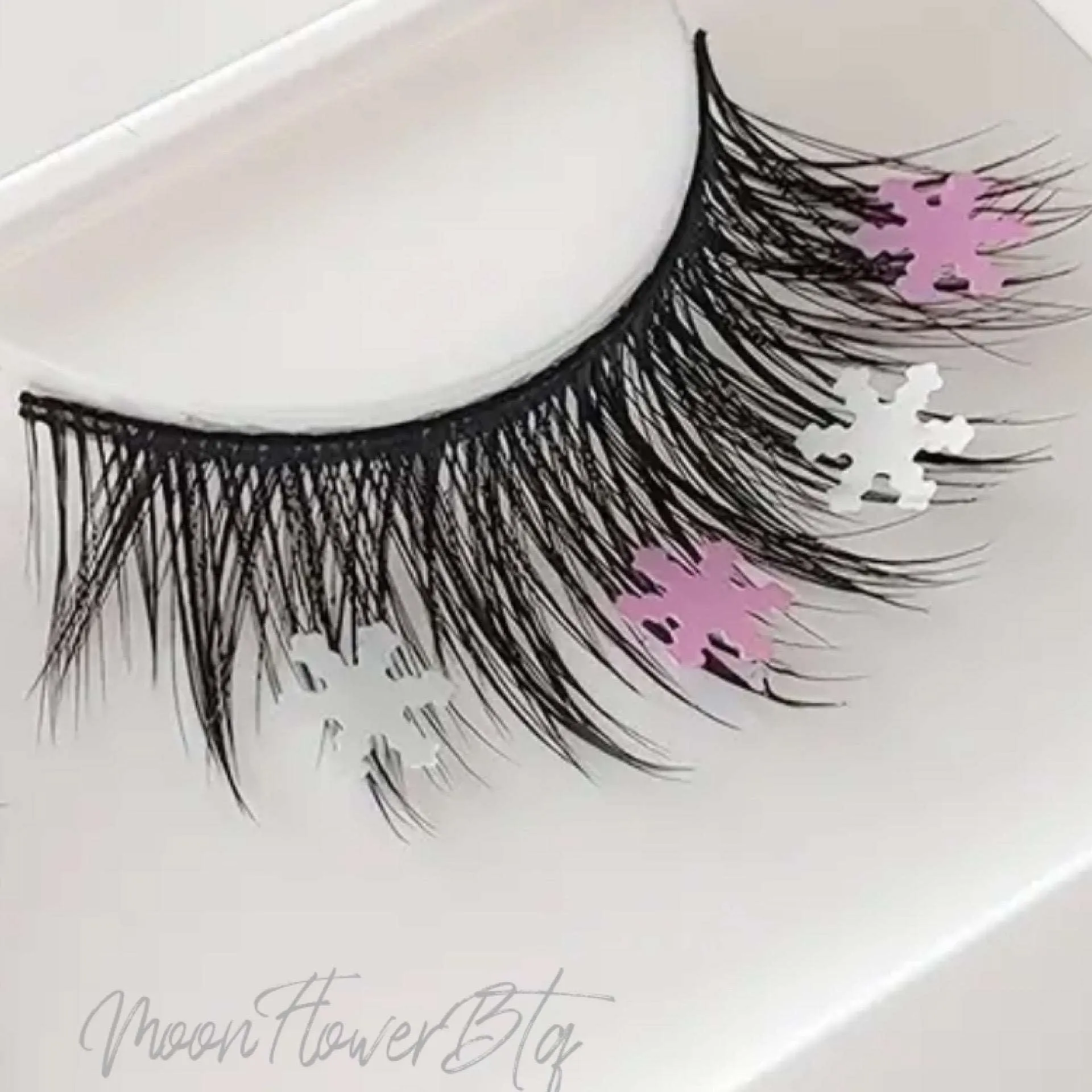 Snowflake Glitter False Eyelashes
